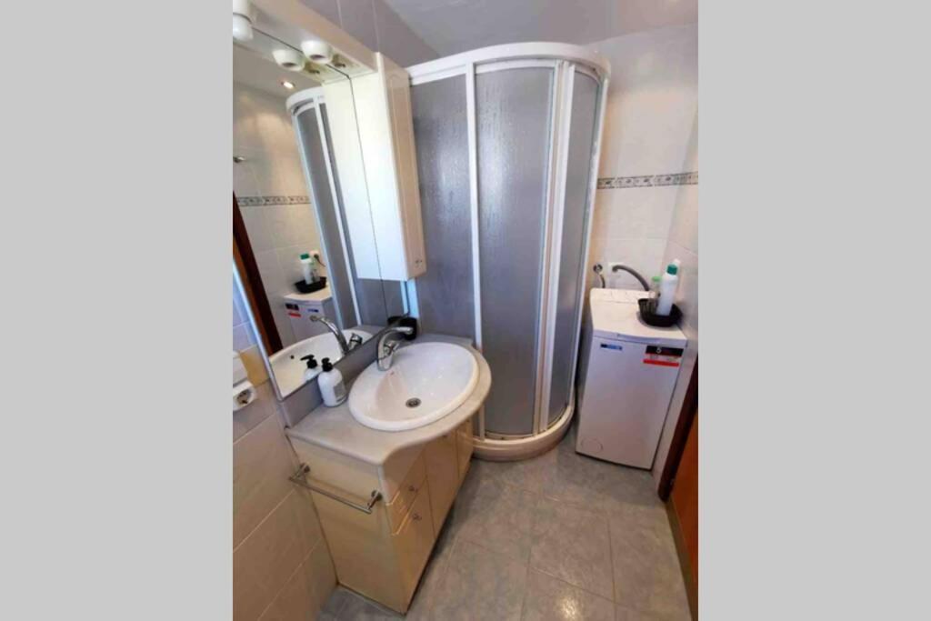 Comfy Sea View Apartment With Parking Calpe Esterno foto